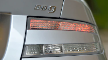 Aston Martin DB9 Volante detail