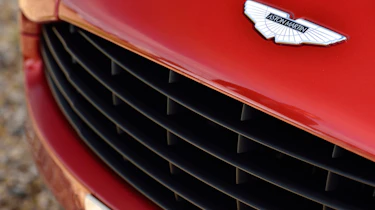 Aston Martin Vanquish grille