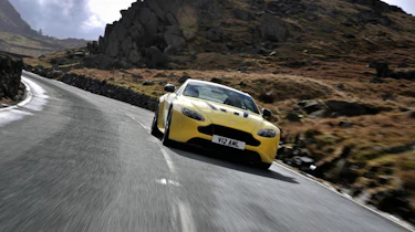 Aston Martin V12 Vantage S 2014 action