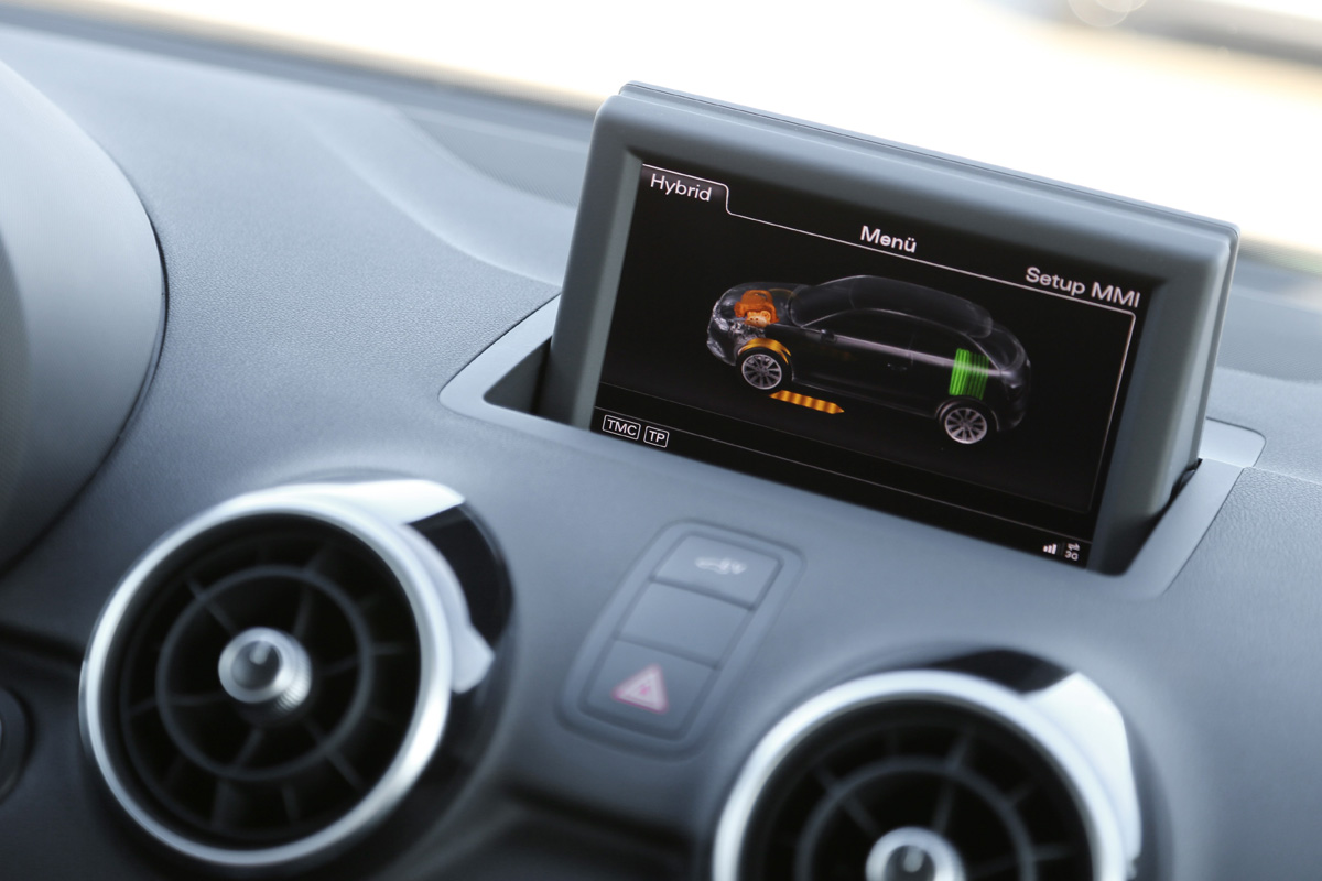 Audi A1 e-tron display