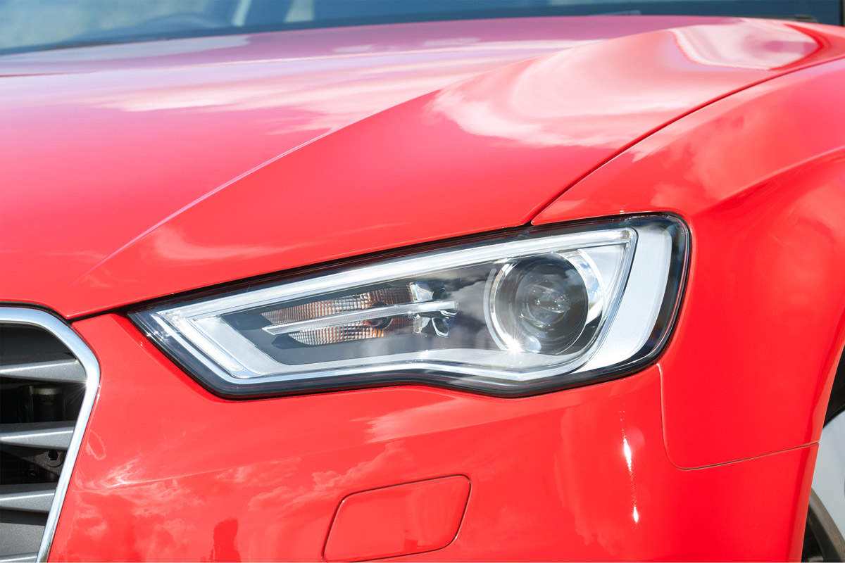 Audi A3 2.0 TDI Sport headlight