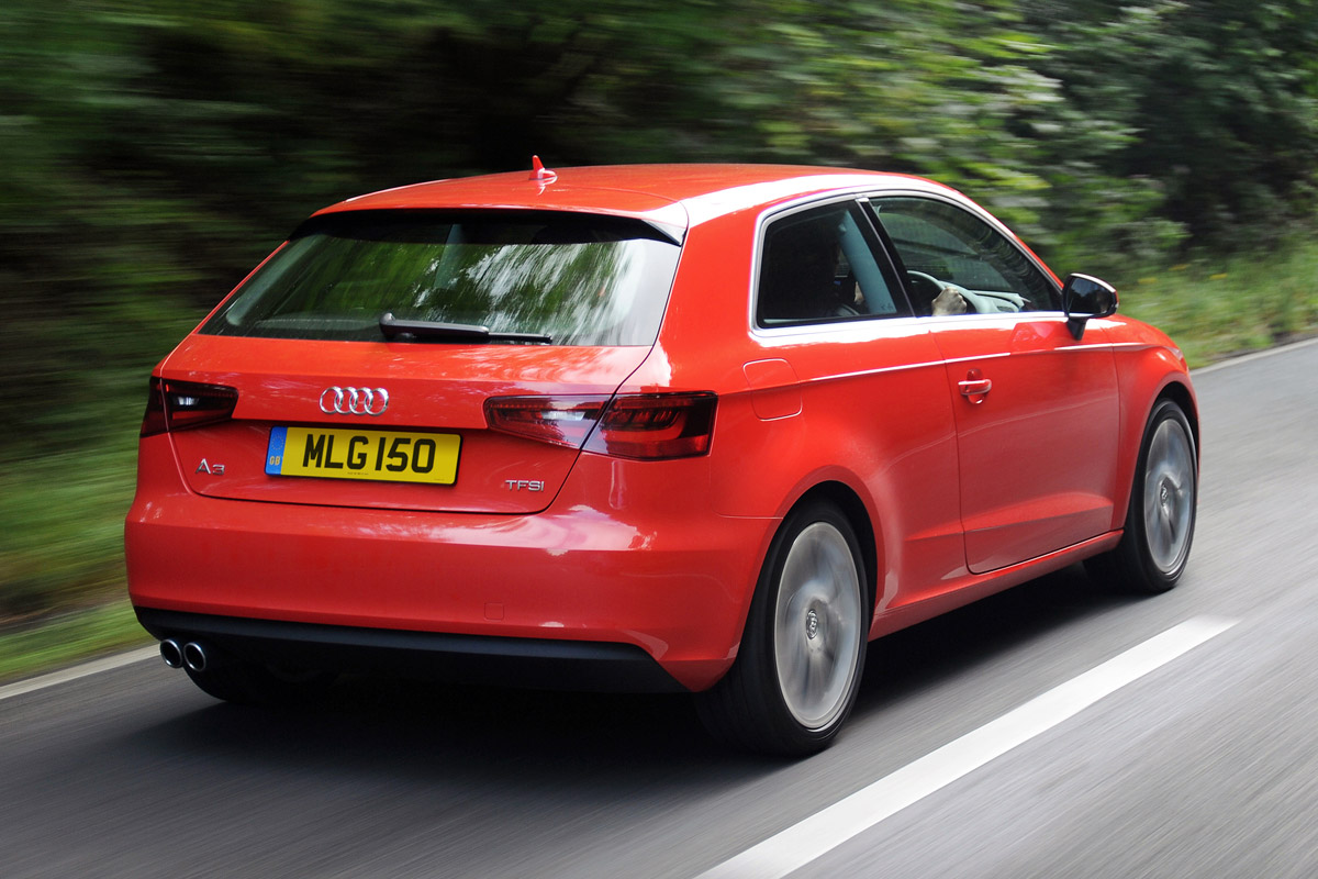 Audi A3 2.0 TDI Sport rear action