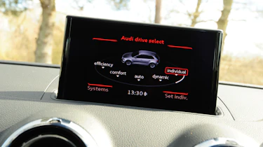 Audi A3 Sportback display