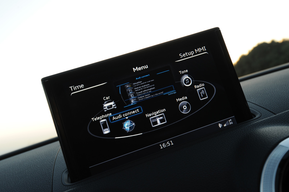 Audi A3 Sportback display