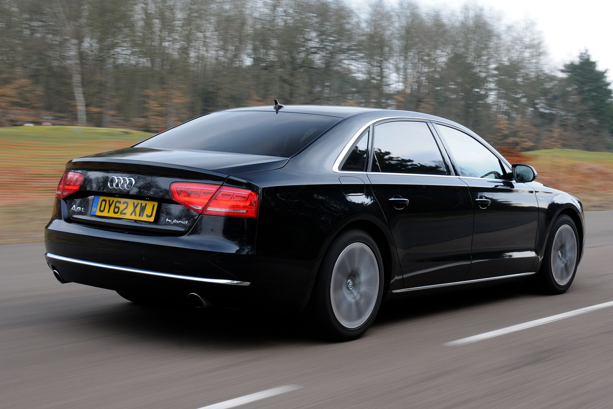 Audi A8L Hybrid 2.0 TFSI rear tracking