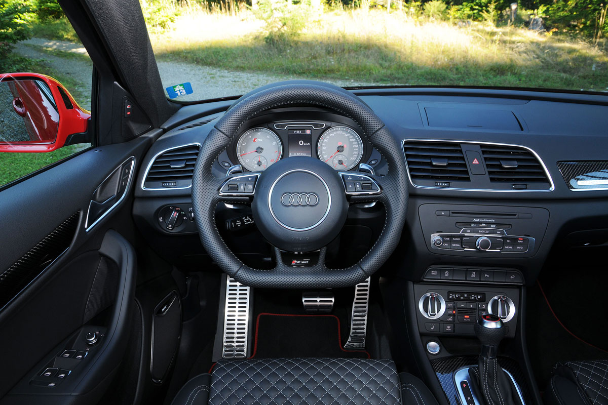 Audi RS Q3 dashboard