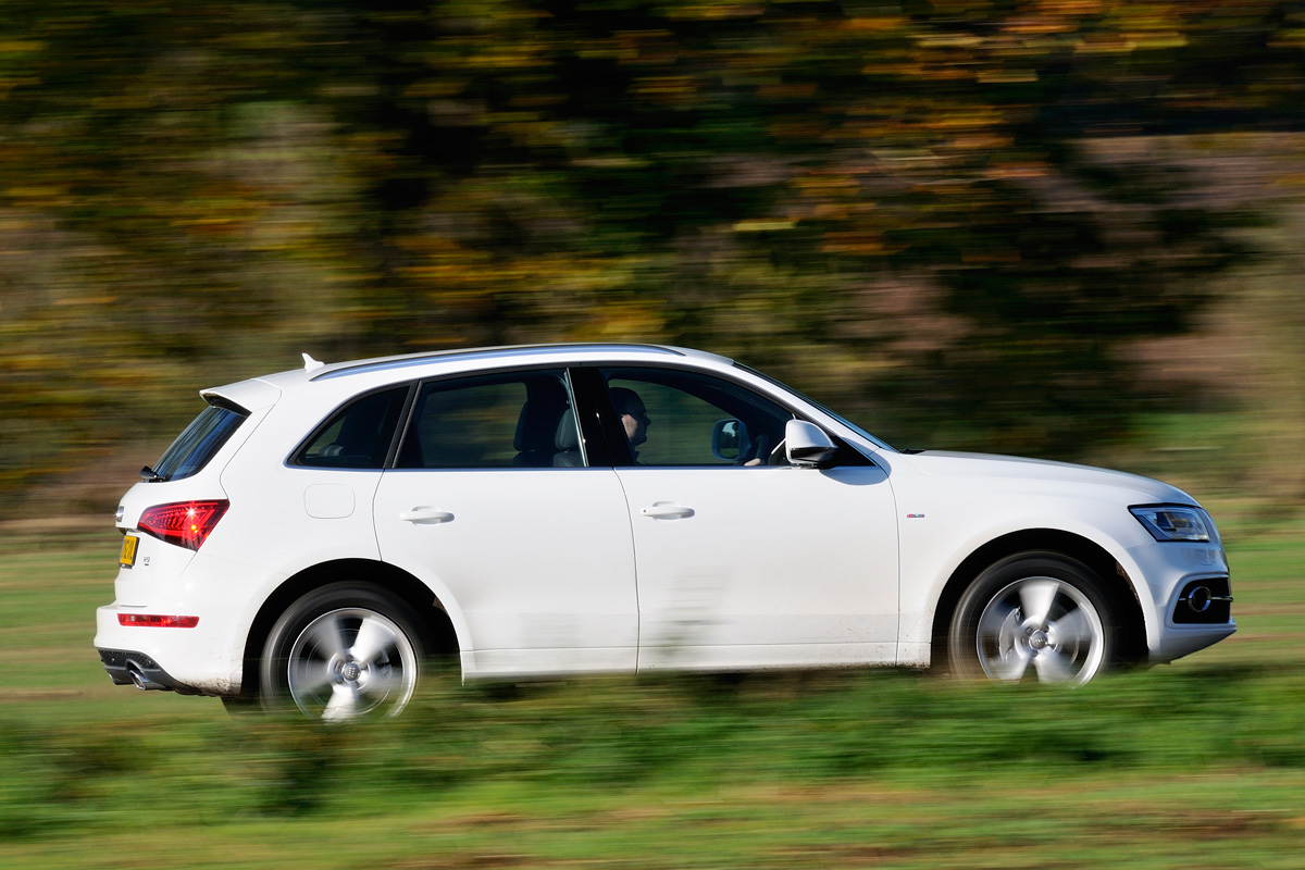 Audi Q5 2.0 TFSI S line panning
