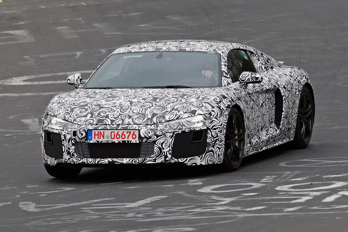 Audi R8 front 
