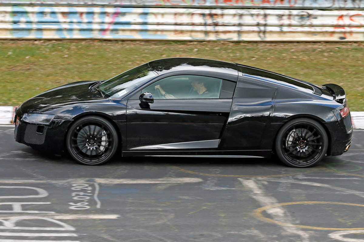 Audi-R8-profile