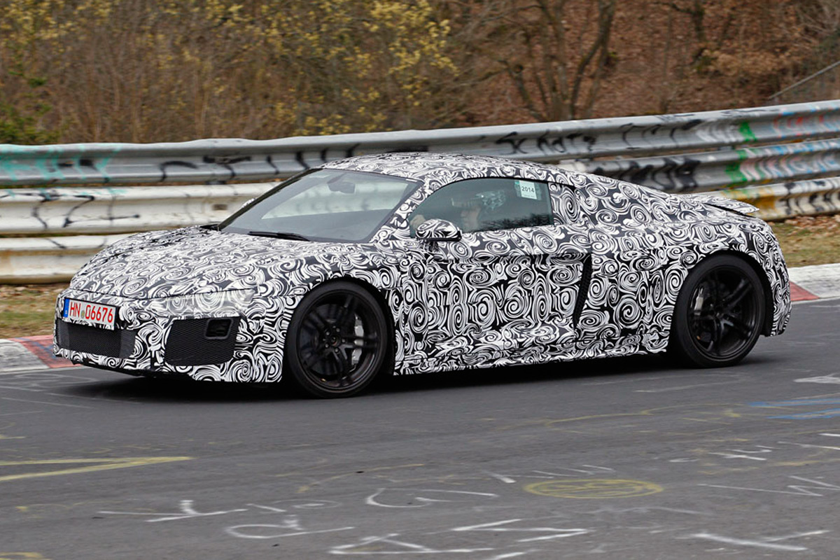 Audi R8 profile