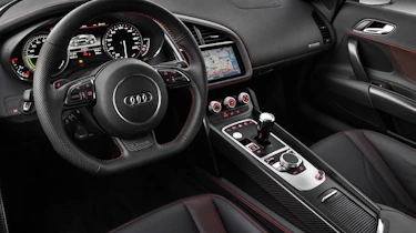 Audi R8 e-tron interior