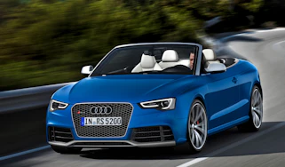 Audi RS5 Cabriolet front tracking