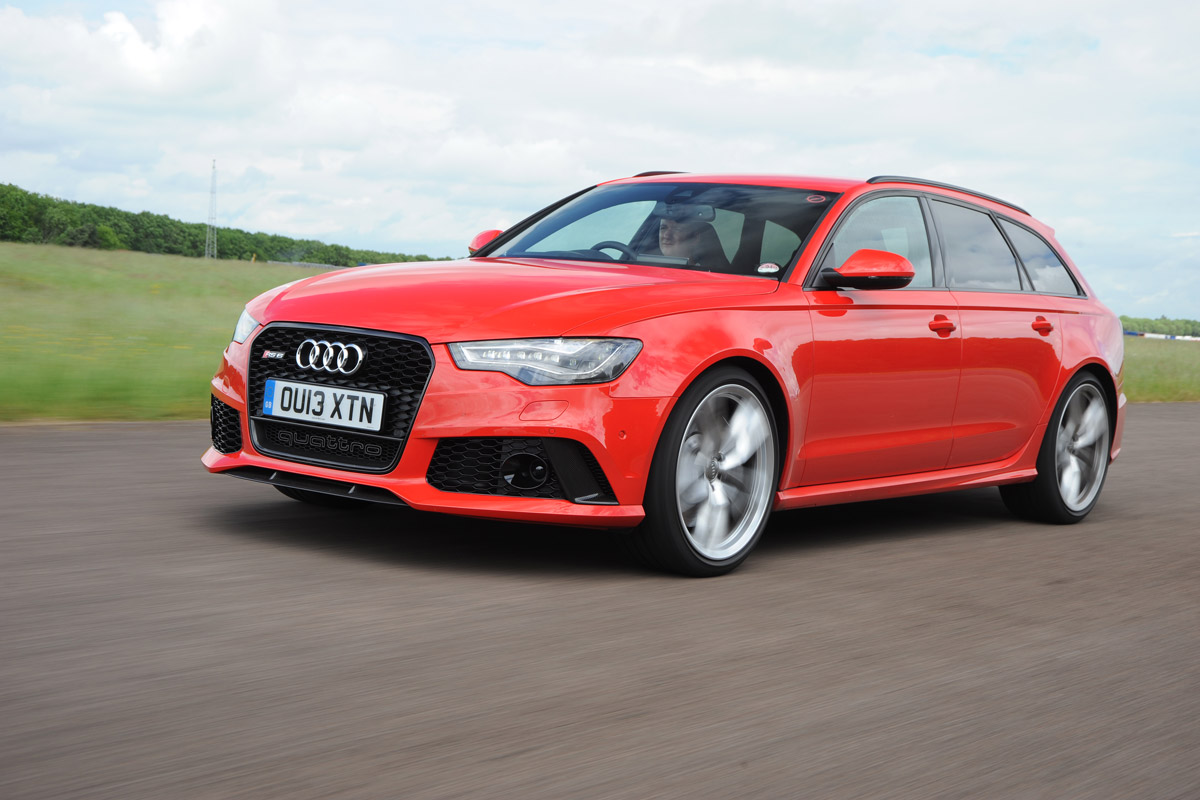 Audi RS6 front three quarters