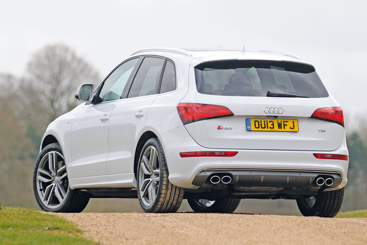 Audi SQ5 rear