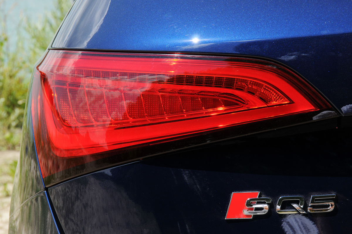 Audi SQ5 badge