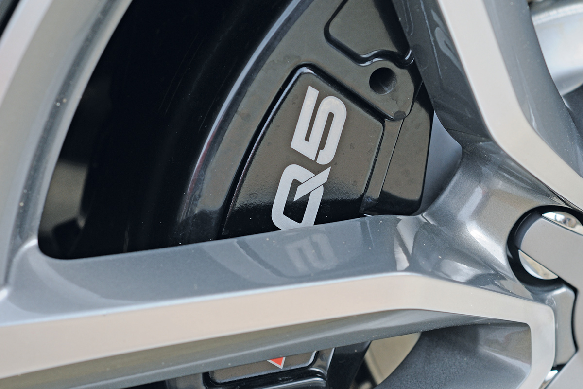 Audi SQ5 wheel