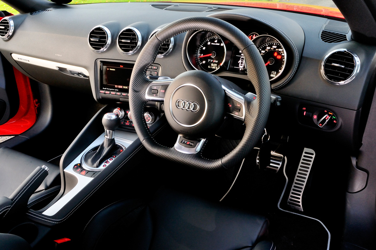 Audi TT RS Plus interior
