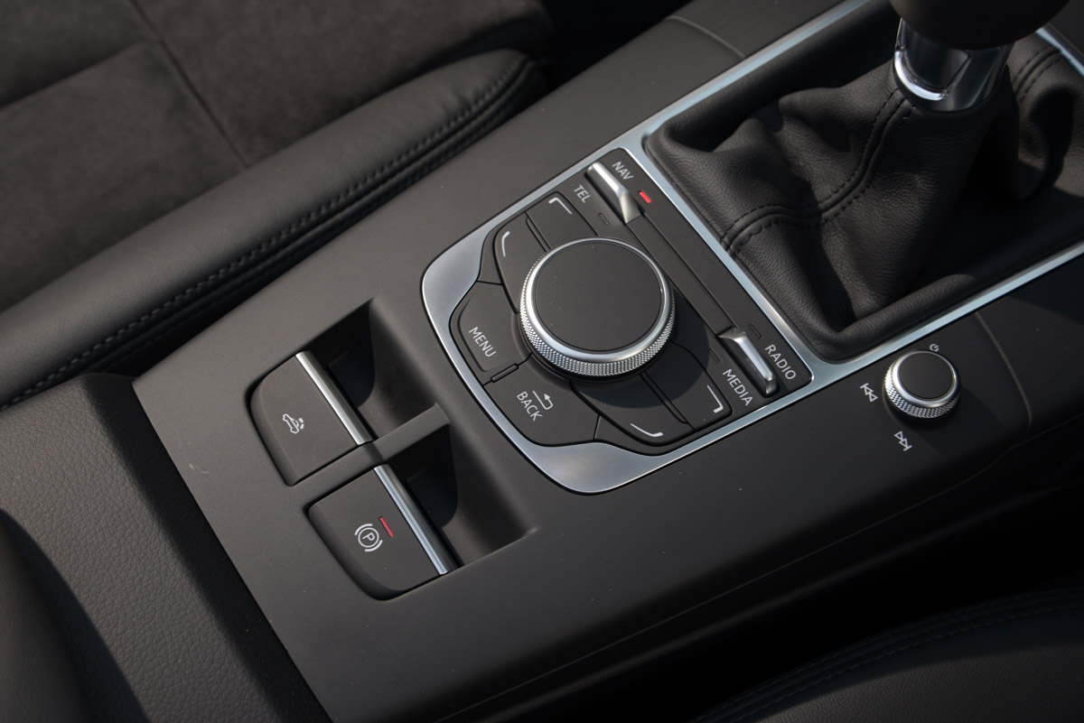 Audi A3 Cabriolet buttons