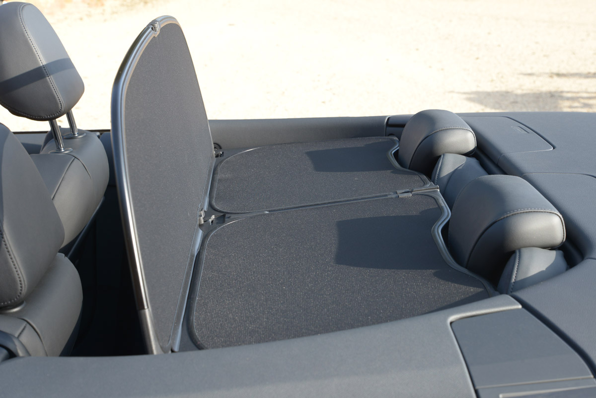 Audi A3 Cabriolet deflector