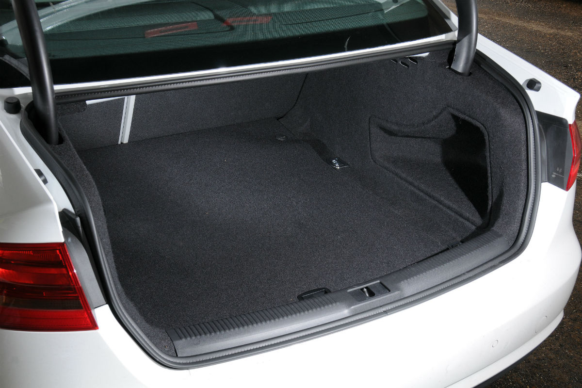 Audi A4 TDIe boot