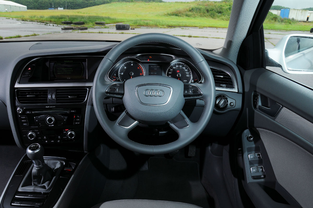 Audi A4 TDIe interior