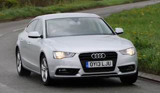 Audi A5 Sportback 2.0 TDI SE Technik front action