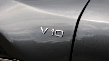 Audi R8 V10 Spyder badge