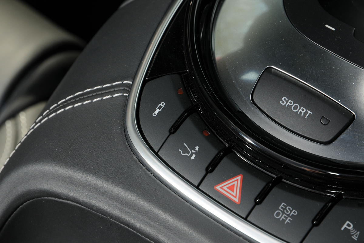 Audi R8 V10 Spyder buttons