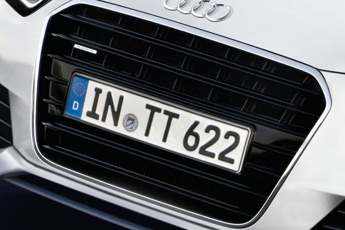 Audi TT 2014 grille