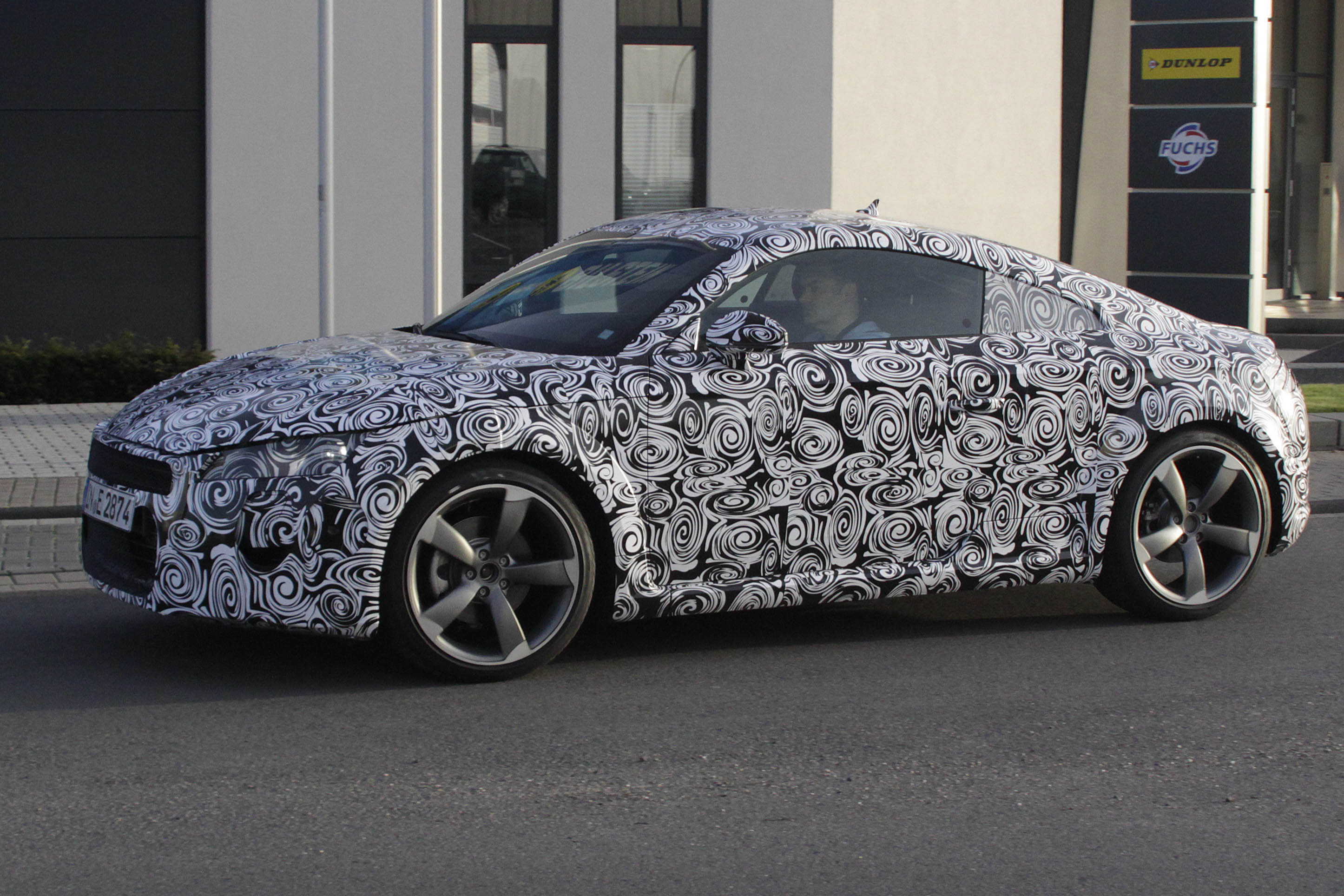 Audi TT side view