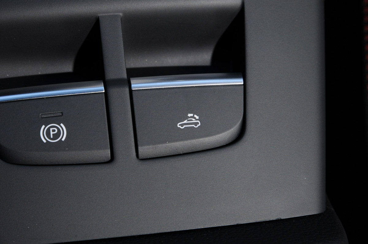 Audi S3 Cabriolet 2014 buttons