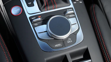 Audi S3 Cabriolet 2014 controls