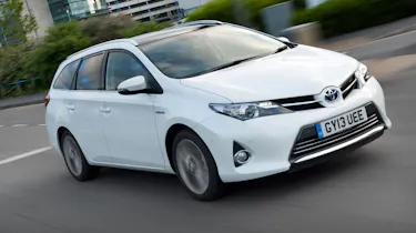 Toyota Auris Touring Sports action