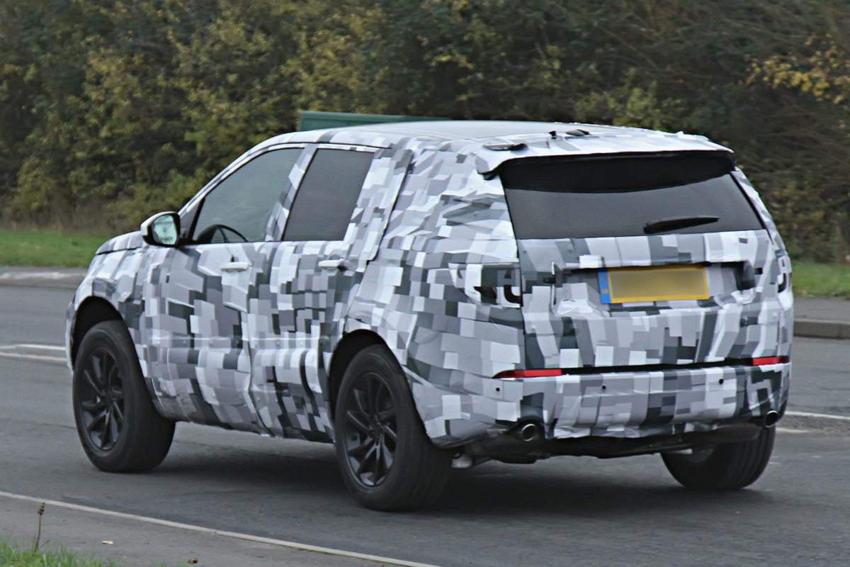 Baby Discovery 2015 rear three quarter pan