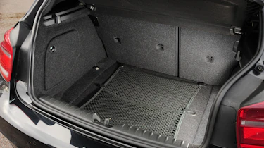 BMW 118d M Sport boot