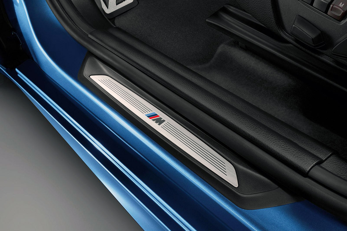 BMW 2 Series Active Tourer M Sport sill
