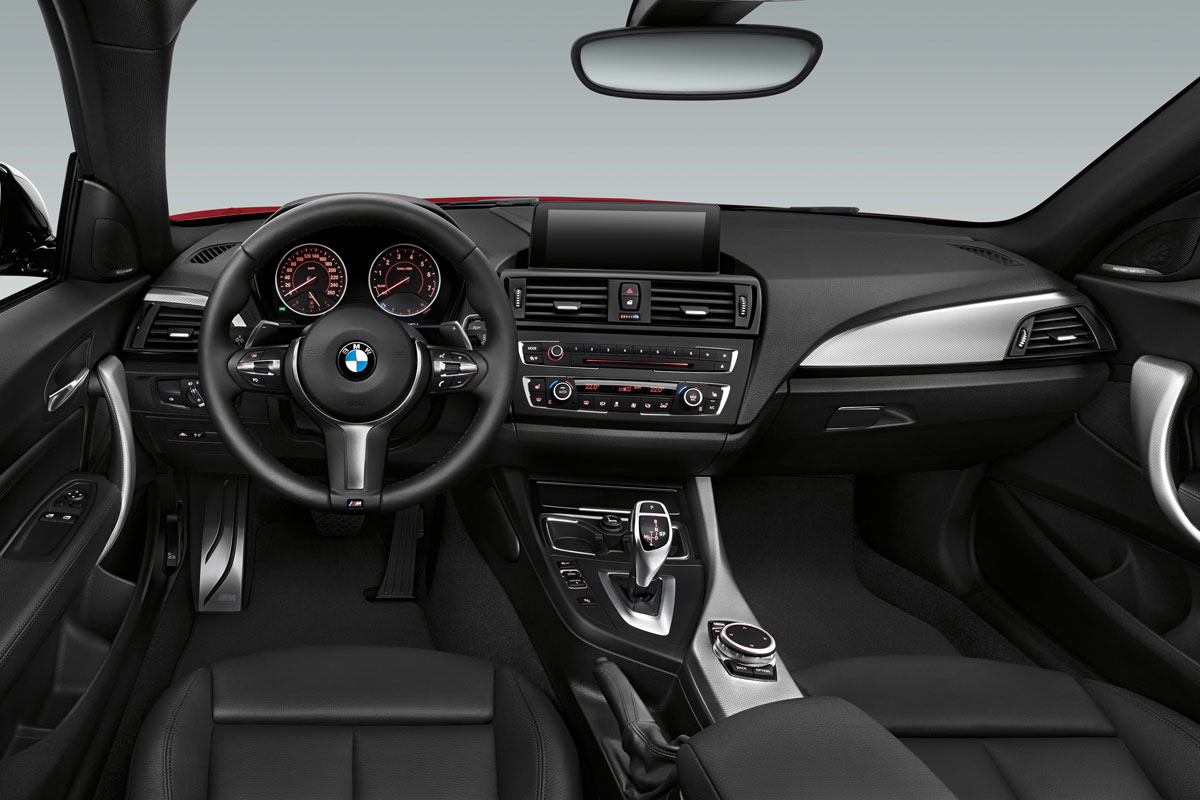 BMW 2 Series coupe 2014 interior