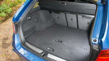 BMW 328i Touring boot