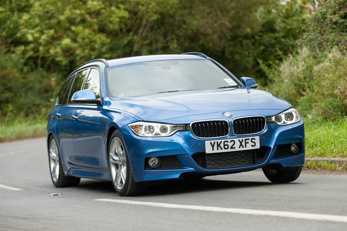 BMW 328i Touring front cornering