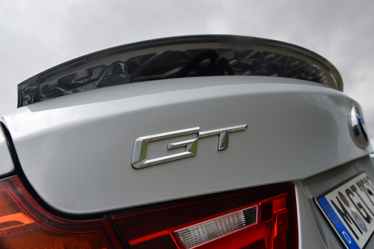 BMW 335i GT badge