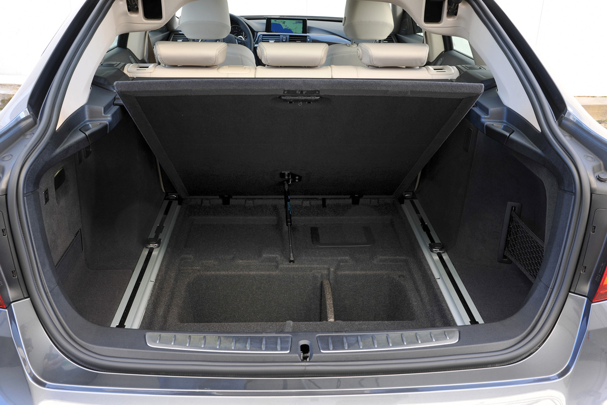 BMW 3 Series GT boot detail