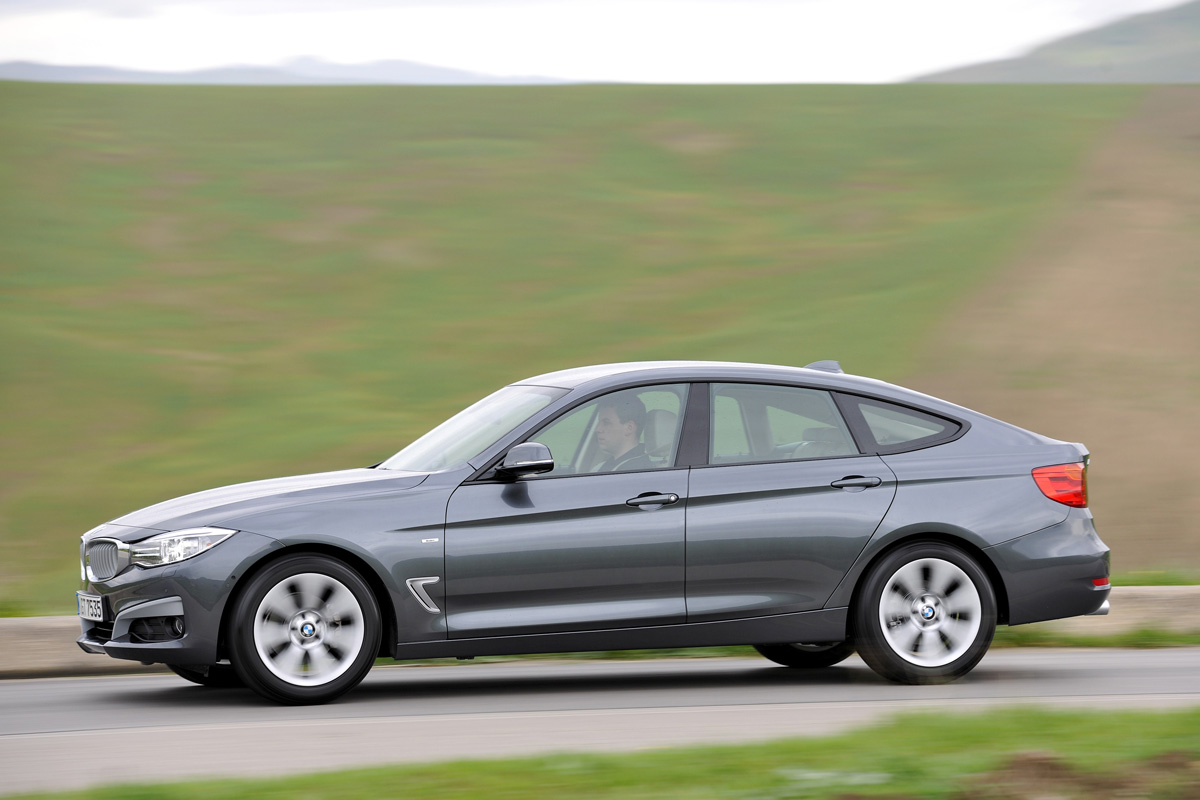 BMW 3 Series GT panning
