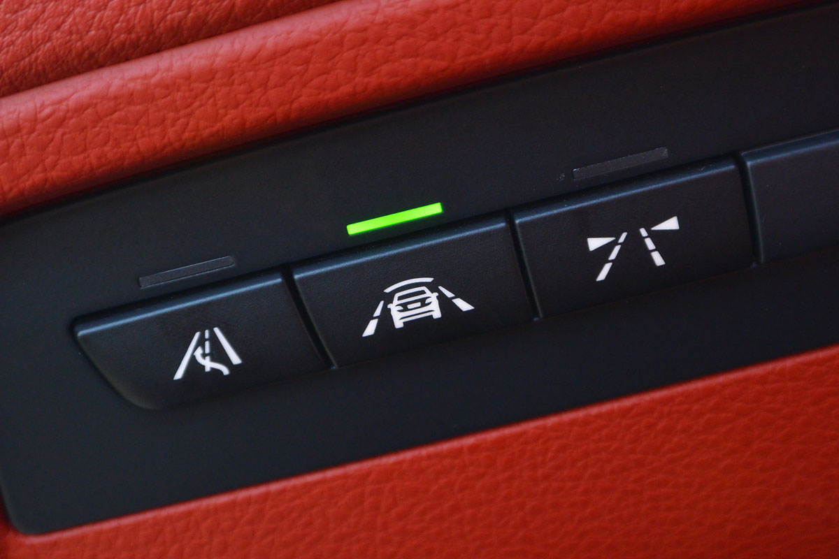 BMW 4 Series buttons