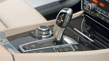 BMW 5 GT gearshift