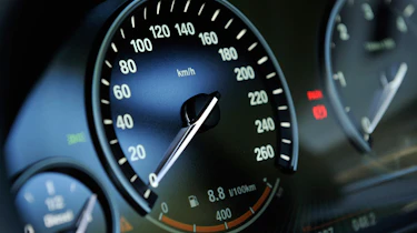 BMW 730d dials
