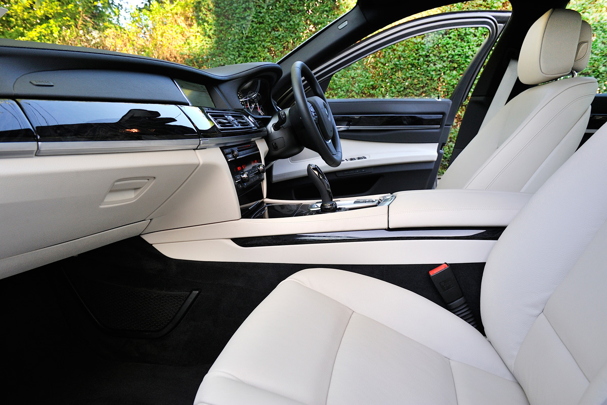 BMW 730d interior