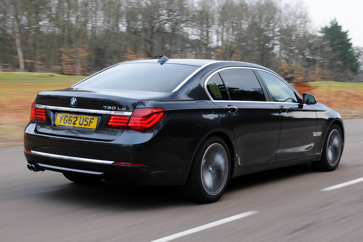 BMW ActiveHybrid 7 rear tracking