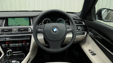 BMW ActiveHybrid 7 interior