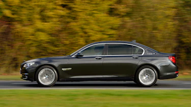 BMW ActiveHybrid 7 panning