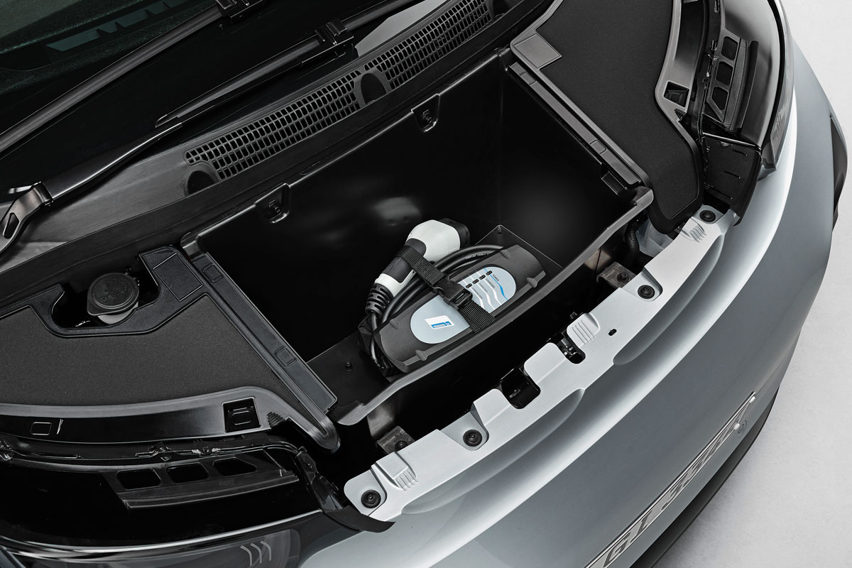BMW i3 bonnet